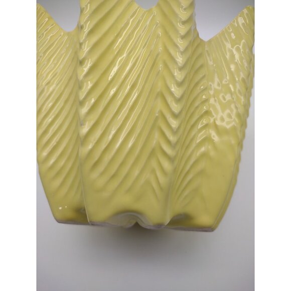 Vintage MCM Shawnee Sunny Yellow Fern Design Ceramic Planter, No Hole, READ - Picture 12 of 17